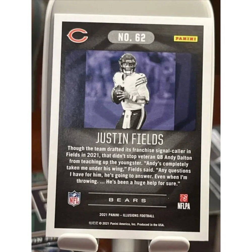Justin Fields RC 2021 Illusions 62 Rookie Pittsburgh Steelers Black Foil